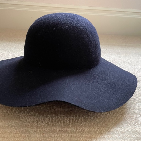New J.Crew Wool Black Floppy Hat - Picture 3 of 7